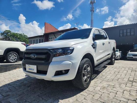 FORD RANGER 2.2 XLS 4X4 CD 16V DIESEL 4P AUTOMÁTICO FORD RANGER 2.2 XLS 4X4 CD 16V DIESEL 4P AUTOMÁTICO